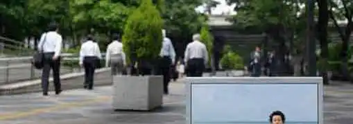 Businesses Go Online for Sales Prospects