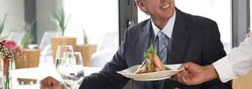 Small Business Owners Think Controlling Employee Expenses