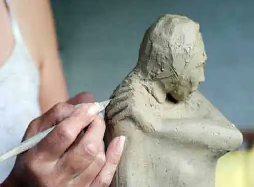 Sculptors and Sculptures Business